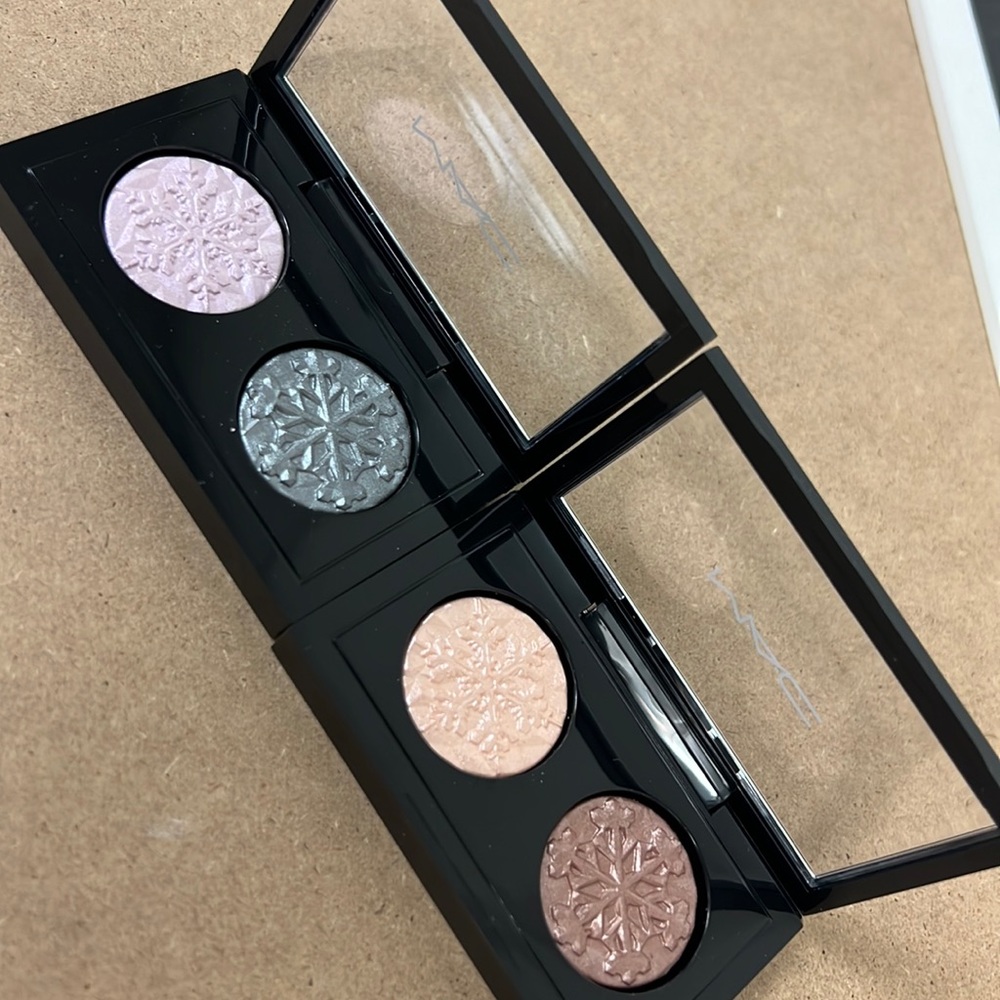 Mac snowball eyeshadow set of 2